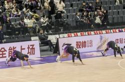 1xBit体育竞技-逆转胜！球队上演惊心动魄的比赛的简单介绍