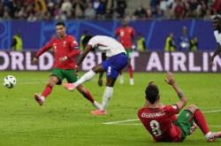 1xBit体育课程-葡萄牙队击败比利时队晋级欧洲杯半决赛