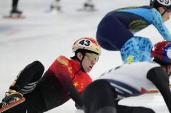 包含韩国队遭遇挑战，备战压力山大的词条