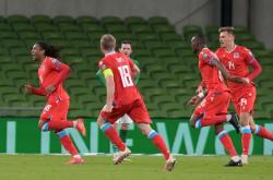 1xBit体育在线登录-爱尔兰足球壮志凌云，欧国联半决赛夺冠