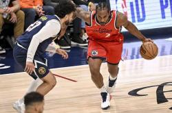 1xBit体育馆-关于快船队紧咬比分胜出，取得惊险胜利的信息