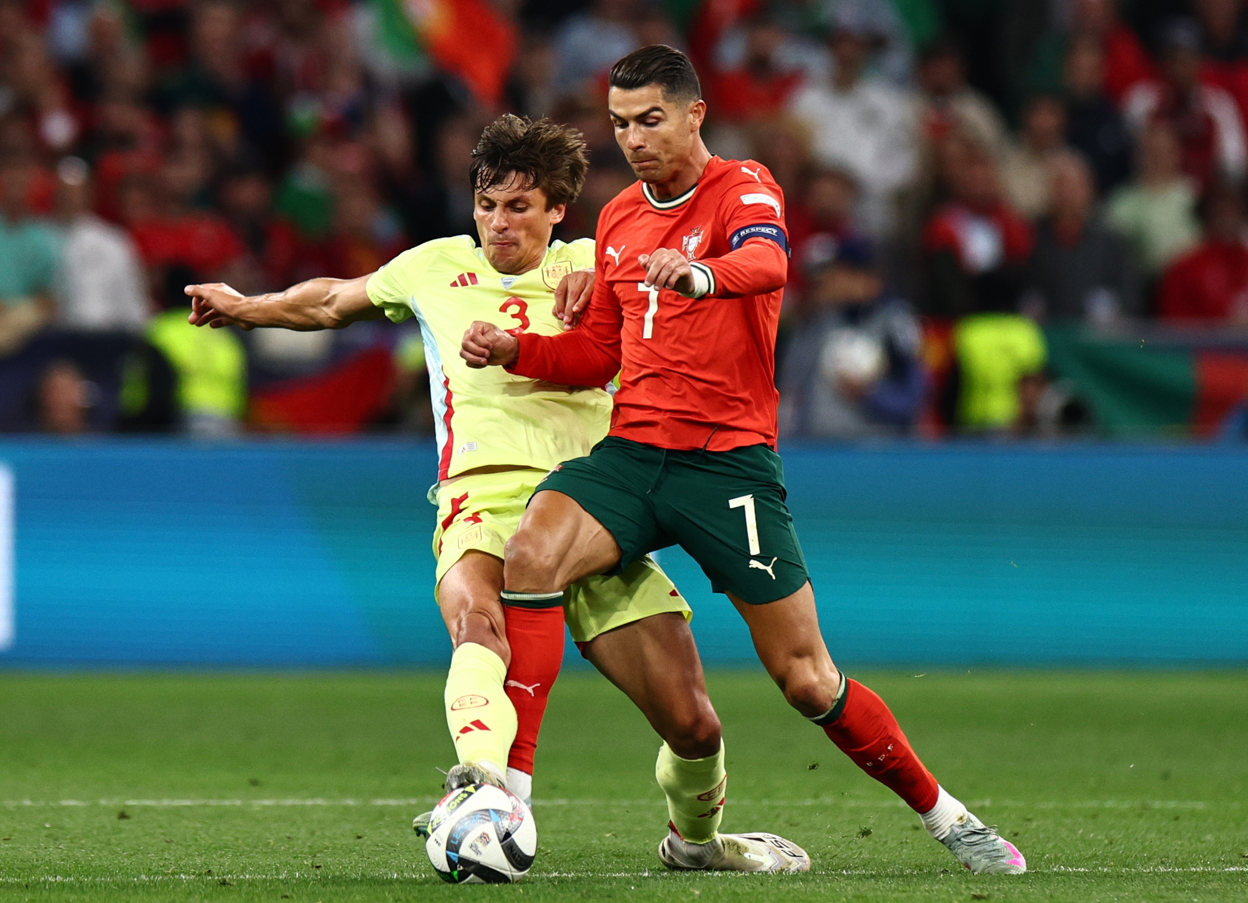 葡萄牙队击败比利时队晋级欧洲杯半决赛