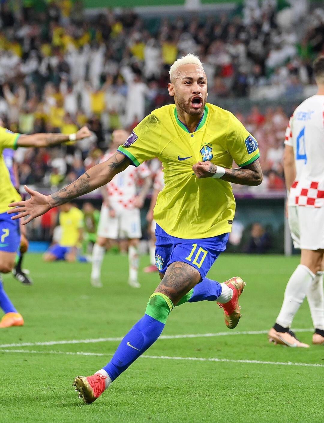 西班牙力克克罗地亚,顺利晋级半决赛的简单介绍 西班牙力克克罗地亚,顺利晋级半决赛的简单介绍