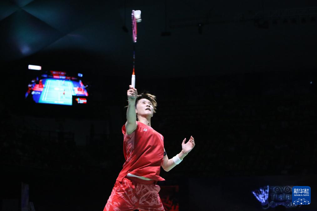 泰国羽毛球选手灵活身姿,夺得冠军 泰国羽毛球选手灵活身姿,夺得冠军