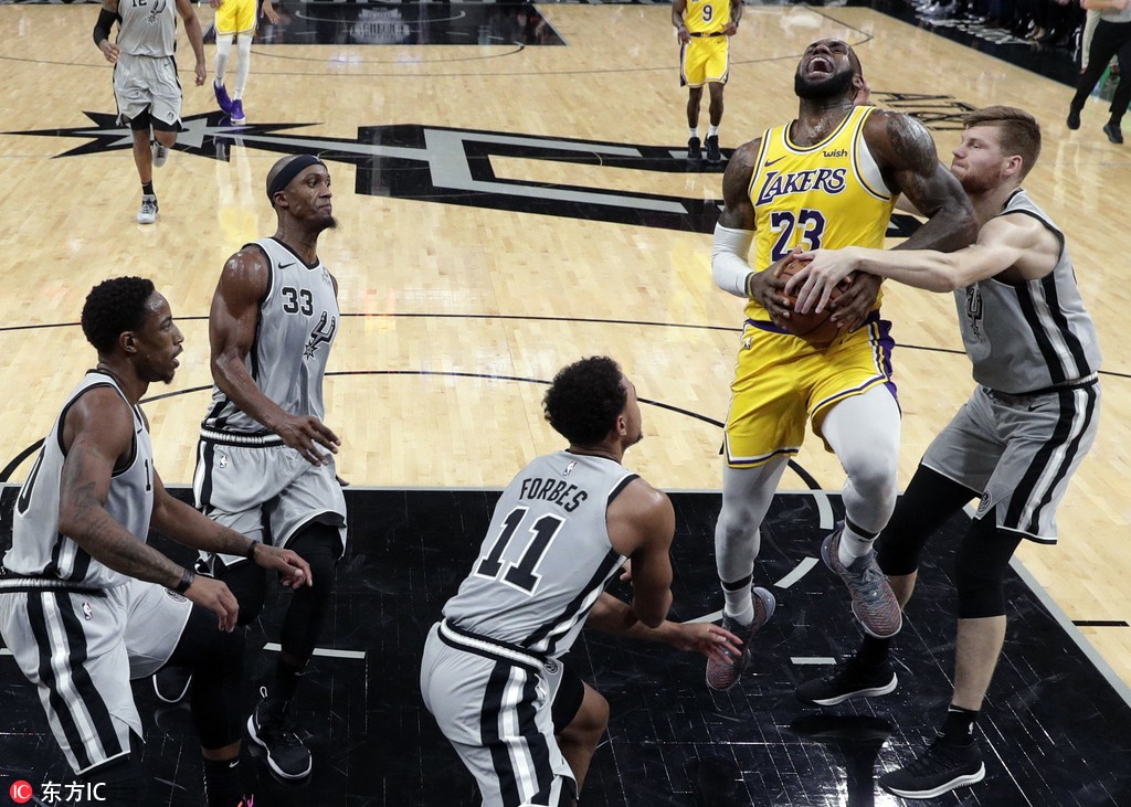 关于马刺获胜湖人，德罗赞发威的信息