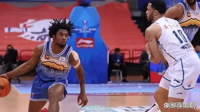 失误连连造成失利球队不容乐观